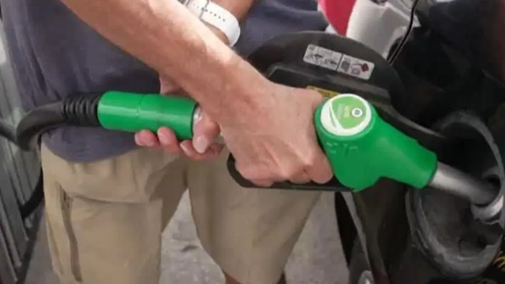 France : jusqu'à trois euros le litre d'essence en Alsace