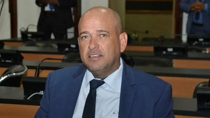 URGENTE: TRE-BA derruba candidatura de Binho Galinha por unanimidade