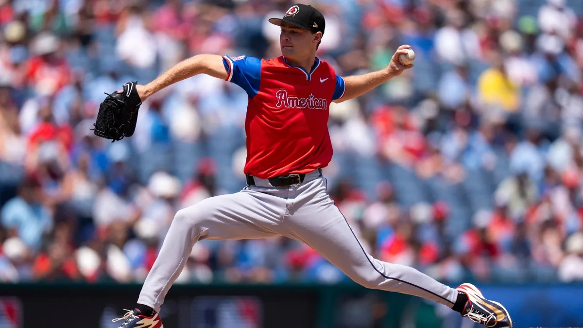 Report: Mariners calling up No. 1 pitching prospect Kade Anderson to start Saturday
