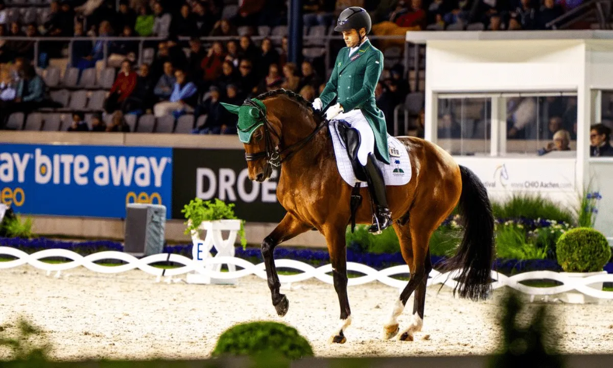 João Victor Oliva avança para o Grand Prix Spécial no Mundial em Aachen