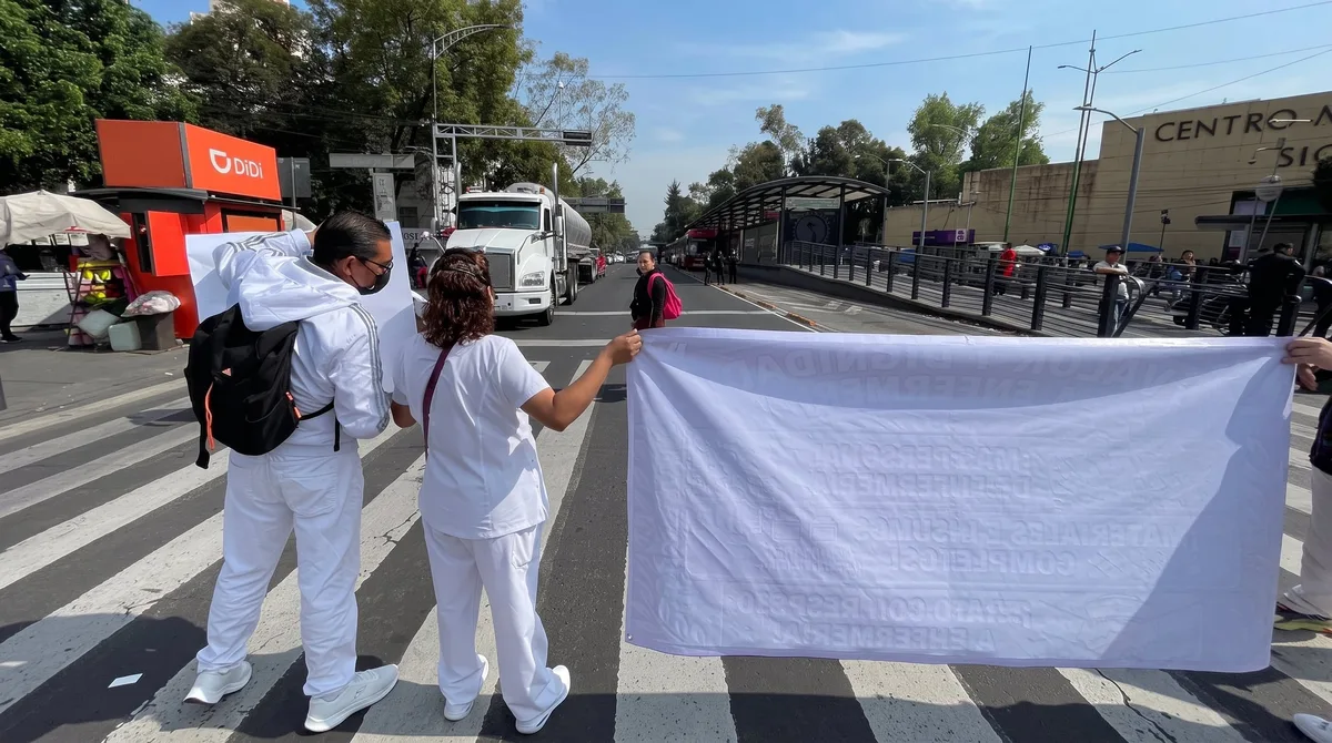 Tras bloqueo en Eje 3 Sur, IMSS responde a reclamos de enfermería por falta de insumos