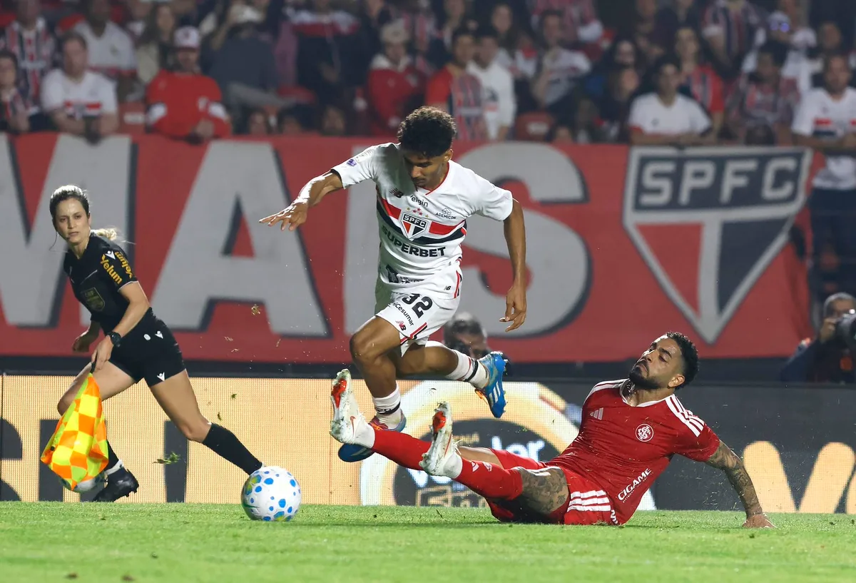 Pedro Lima se torna o sexto lateral-direito utilizado pelo São Paulo no ano