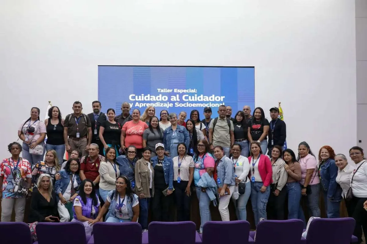 MinMujer realiza taller socioemocional ante situaciones de emergencia