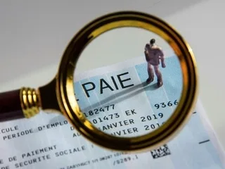 « Les gens viennent vers moi… » : au tribunal, les aveux du « super comptable » qui cachait 800 000 euros sous son lit
