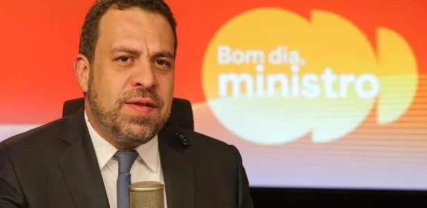 Boulos e presidentes do BB e Caixa batem boca em reunião com Lula e Alckmin