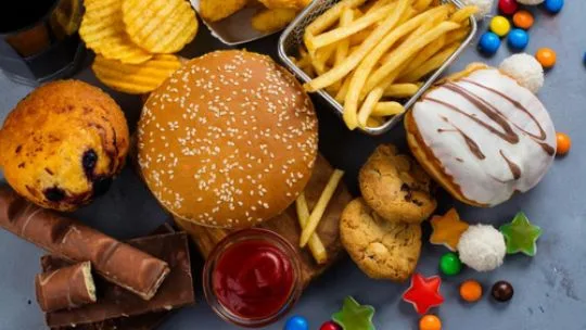 Alimentación real vs. Ultraprocesados: lo que tus arterias te agradecerían que cambies hoy