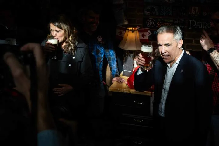 Carney and Smith link up to pitch pro-Canada vote ahead of Alberta referendum