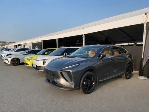Dongfeng unveils new model blitz, including sleek family SUV and R280,000 EV