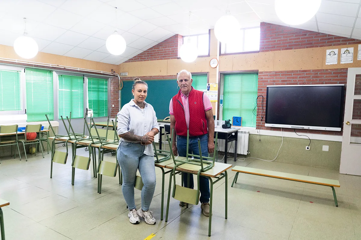 Los últimos pueblos zamoranos que se quedan sin recreo: "A la escuela no le falta de nada... sólo los alumnos"