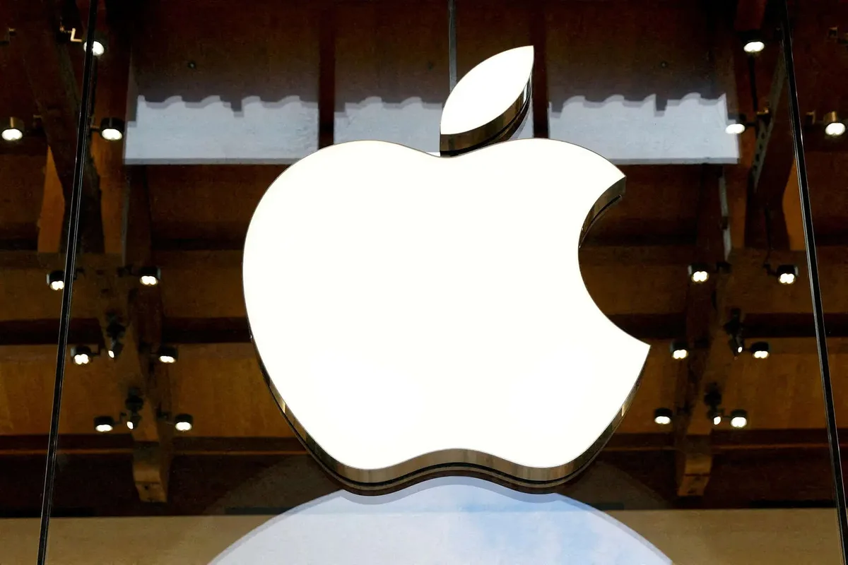 Apple cuts jobs in Siri, Vision Pro immersive video and gaming teams