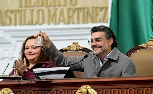 Jesús Sesma deja la Mesa Directiva del Congreso de CDMX; pide licencia por tiempo indefinido
