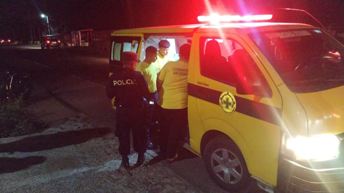 Cuatro motociclistas resultan heridos en San Salvador mientras los accidentes este tipo aumentaron un 30%