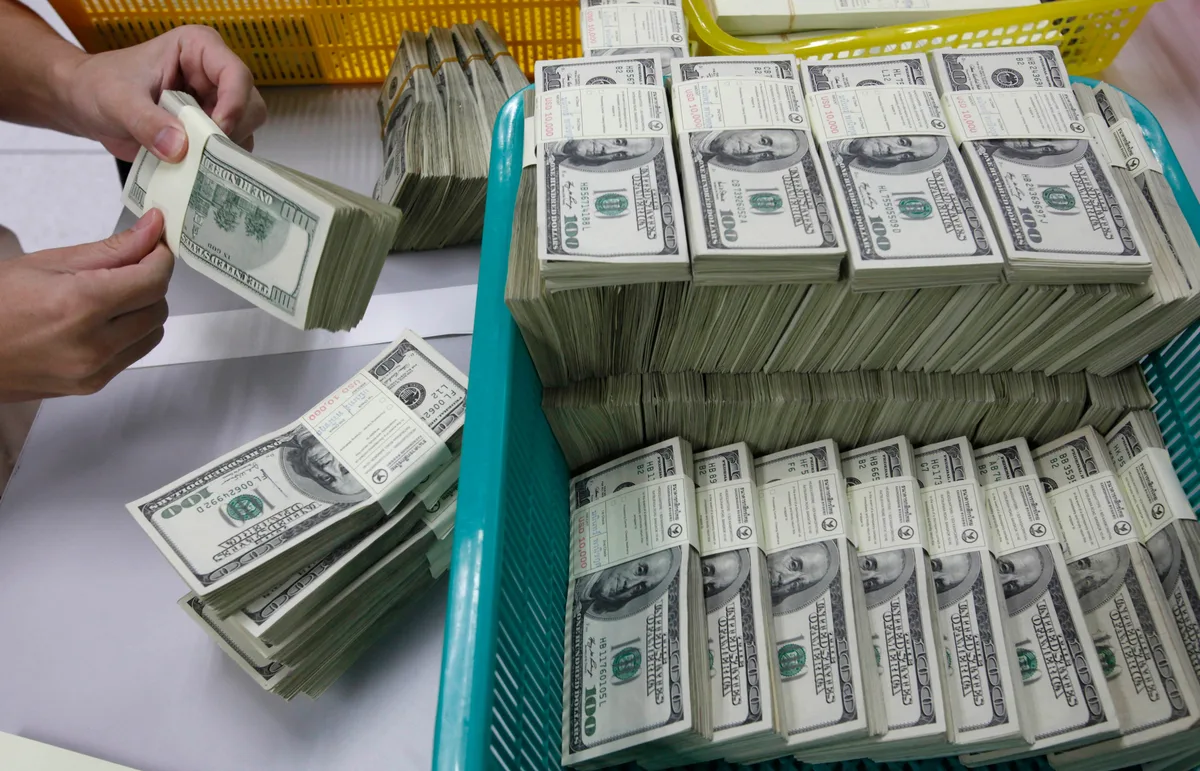 Dólar hoy: a cuánto operan todas las cotizaciones minuto a minuto este viernes 9 de octubre