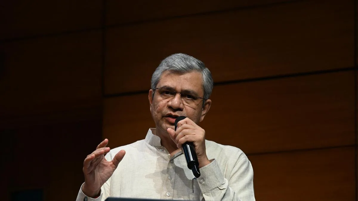 Cabinet approves bonus worth ₹2009.61 crore to railway employees