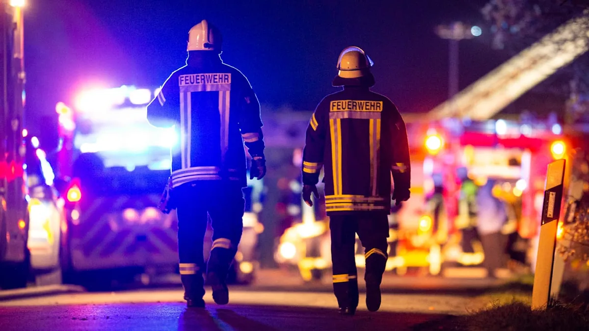 Tragödie in Sachsen-Anhalt - Fünfjähriger und sein Vater sterben bei Hausbrand
