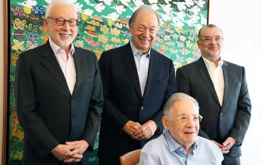 Saudade de um país quebrado: tabloide neoliberal não se cansa de louvar Malan e Armínio