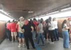 Usuários do metrô em SP reclamam de estações fechadas após ato pró-Lula