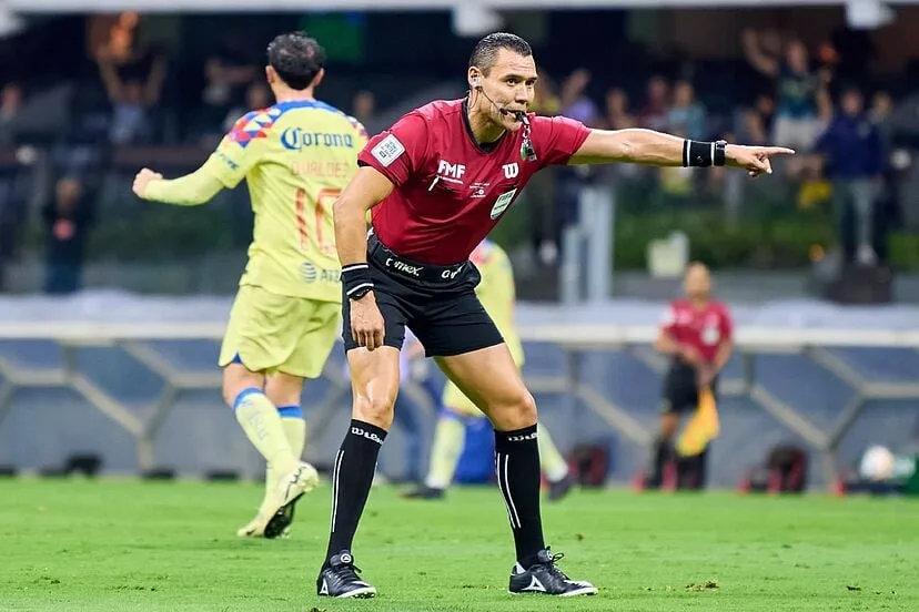 El dardo de Christian Martinoli al Gato Ortiz que vuelve a poner al América en la discusión