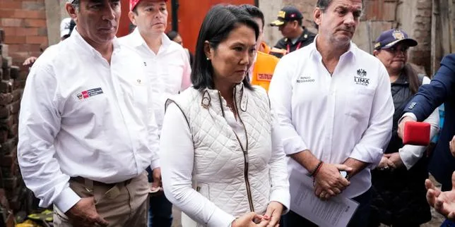 Au Pérou, les débuts poussifs de la nouvelle présidente de droite radicale Keiko Fujimori