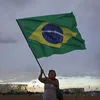 Segurança pública, soberania e educação. Arranca a campanha eleitoral no Brasil com Lula e Bolsonaro na frente da corrida