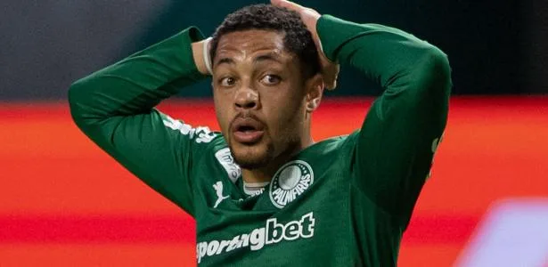 PVC: Grande problema do Palmeiras contra o Cerro é Vitor Roque