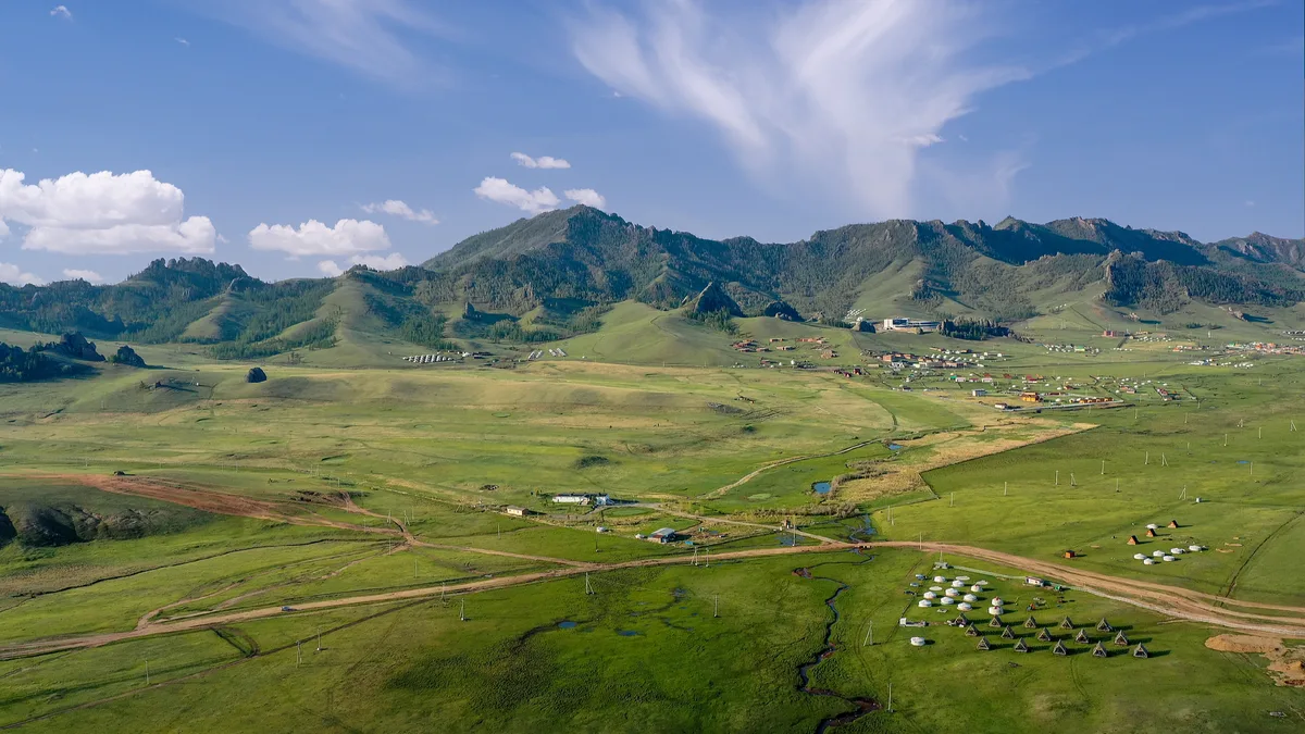 China steps up to help Mongolia fight desertification