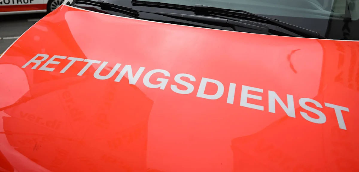 Norden: Radfahrerin schwer verletzt – Feuerwehr musste zu Fuß anrücken