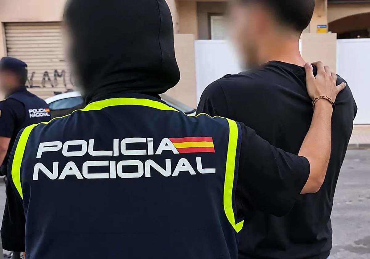 Desmantelan en Roquetas de Mar un grupo de narcos que vendía cocaína, hachís y tusi y ocultaba la droga en 'guarderías'