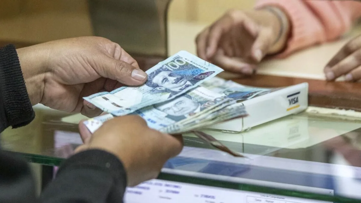 Ahora Nación busca exonerar a los ahorros en bancos del impuesto a la renta hasta 2030