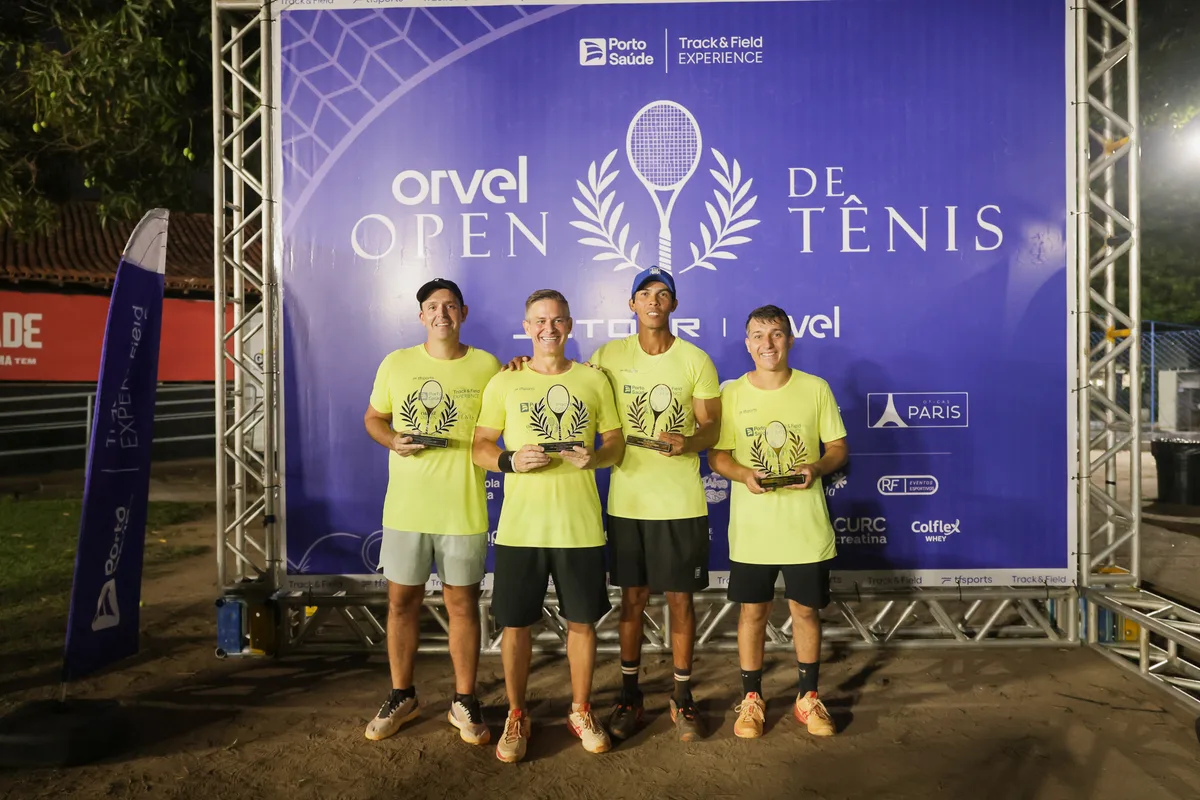 Open de Tênis movimenta o Clube Álvares Cabral em Vitória; fotos