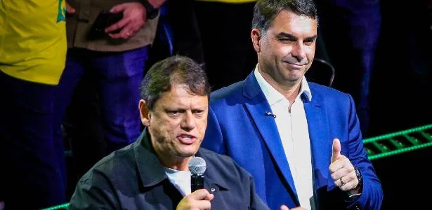 O cálculo de Flávio Bolsonaro para passar Lula no 2º turno