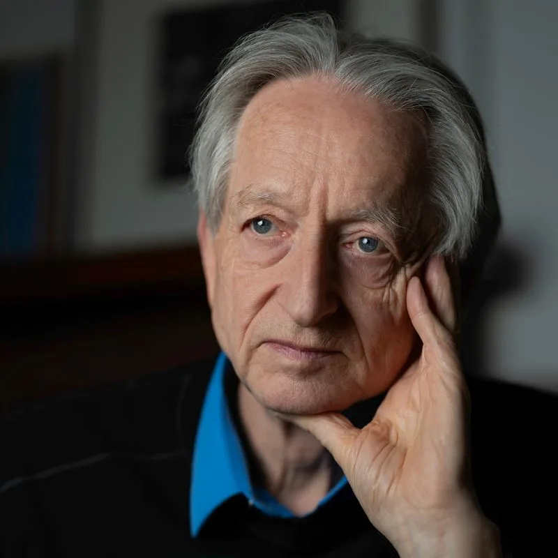 Actualité : “Nous créons des êtres extraterrestres” : Geoffrey Hinton, le parrain de l’IA, prévient qu’il ne reste que quelques années à l’humanité pour s’adapter