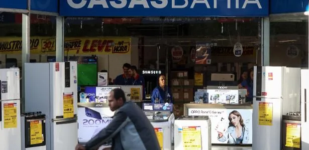 Casas Bahia diz buscar solução para crise, mas nega empréstimo de R$ 1 bi