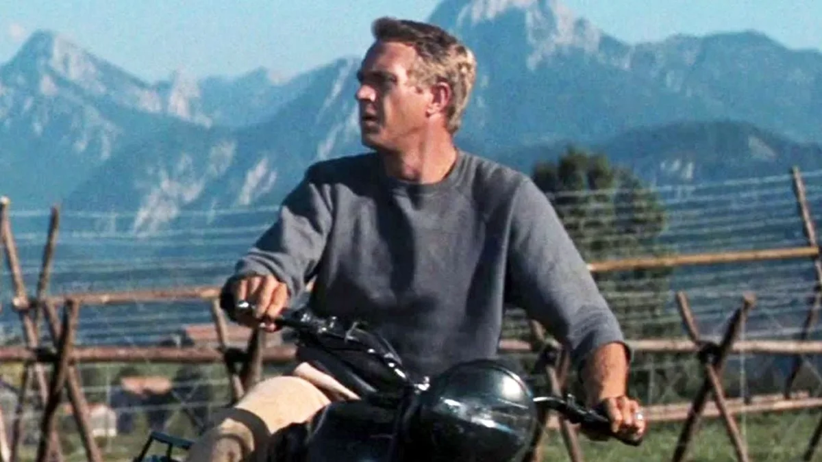 Ce soir à la télé : noté 4,3 sur 5, ce chef-d'oeuvre du film de guerre est porté par un Steve McQueen au sommet du charisme