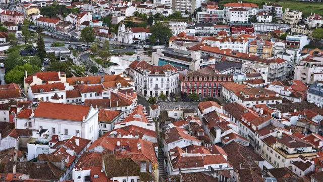 PSD alerta para impactos negativos do Volta na higiene urbana de Leiria