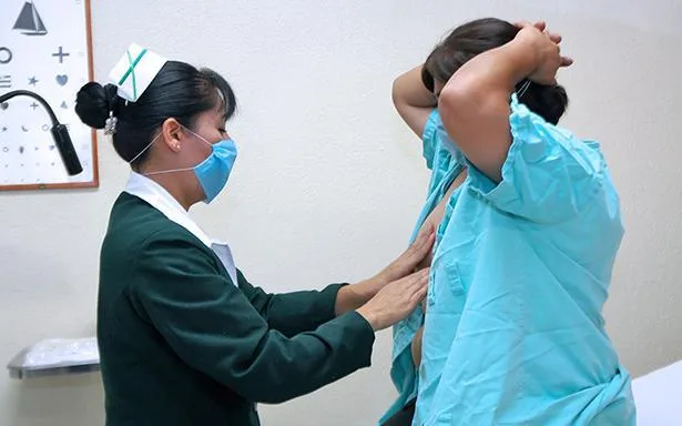 IMSS Coahuila promueve la autoexploración para detectar cambios en las mamas