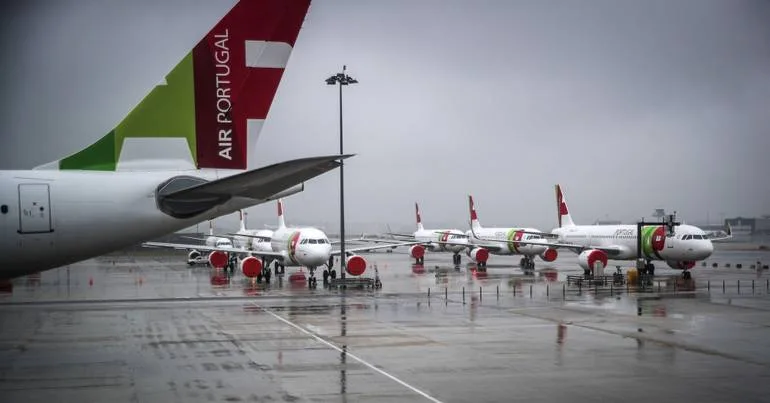 Lufthansa paga sinal de até 30 milhões pela privatização
