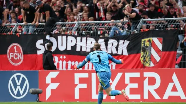 Wieder ein Sieg?: Perfekter Saison-Start, doch Klose warnt
