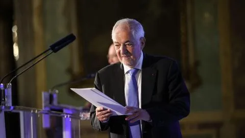 Conde-Pumpido insta al Supremo a que aplique la amnistía a Puigdemont y cree que PP y Vox no podrán anularla