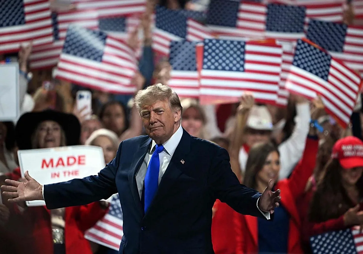 ¿Es factible y legal que Trump pague 5.000 dólares a cada estadounidense si gana las elecciones de medio mandato?
