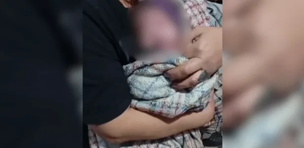 Recém-nascida é encontrada dentro de saco de lixo no Paraná
