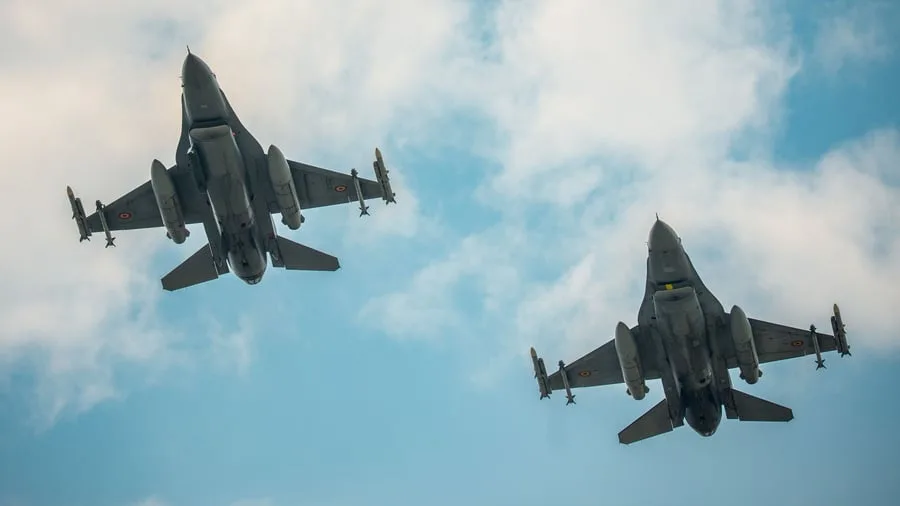 Einsatz im Schwarzen Meer: Rumänisches Militär zerstört Seedrohne nahe Gasplattform