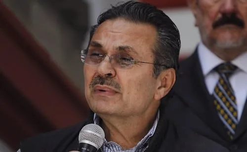 Octavio Romero Oropeza justifica patrimonio de 44 años de trabajo; explica por qué su declaración no aparece en Declaranet