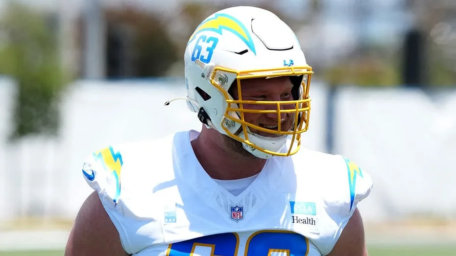 Chargers lose $30 million center for season after suffering ACL injury during joint practice