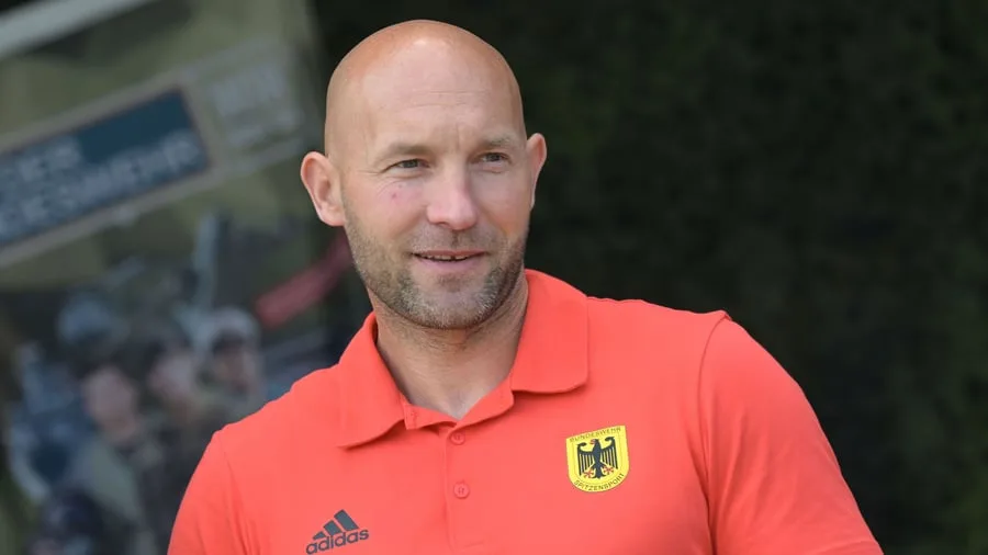+++ Bundespolitik +++: Roland Rauhe wird Staatsminister für Sport und Ehrenamt