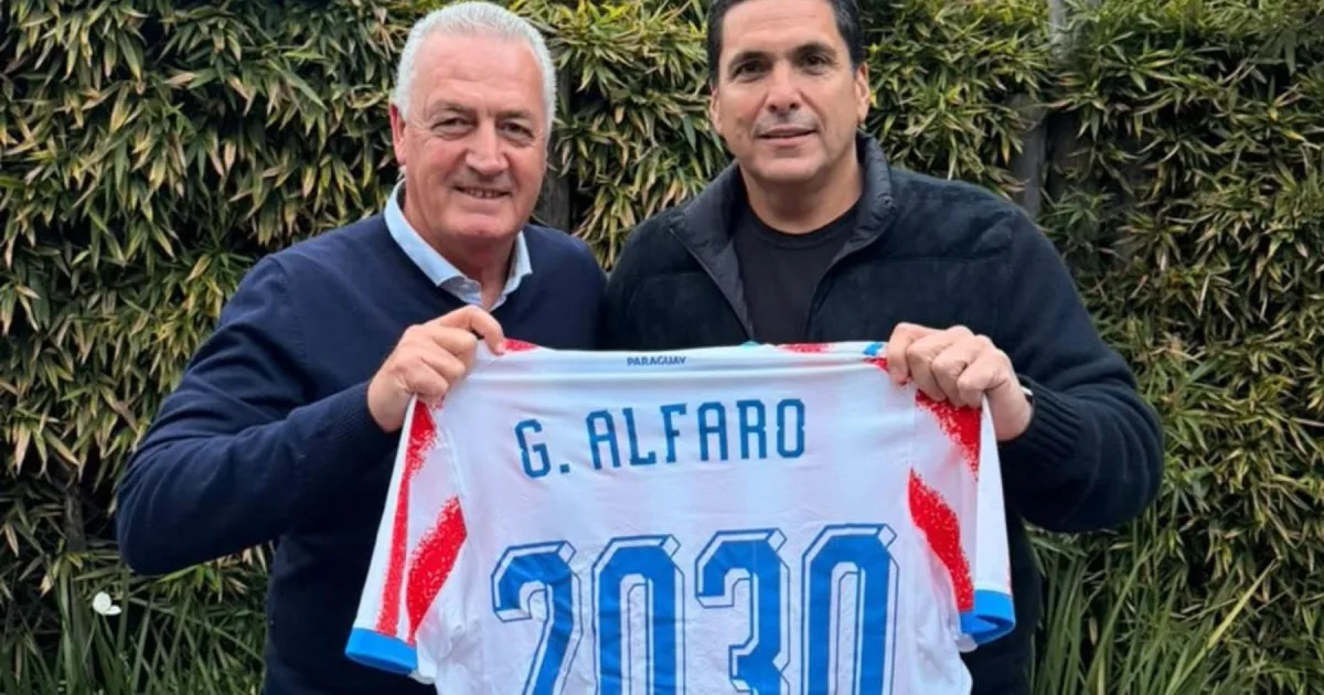 Las utopías no se terminan: Gustavo Alfaro renovó contrato con Paraguay