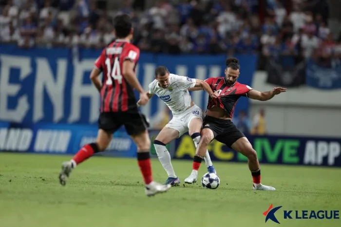 [현장리뷰]'야잔→클리말라 뒤늦은 투입에도…' 과감한 변화 FC서울, 페르십 반둥에 0-1 패배