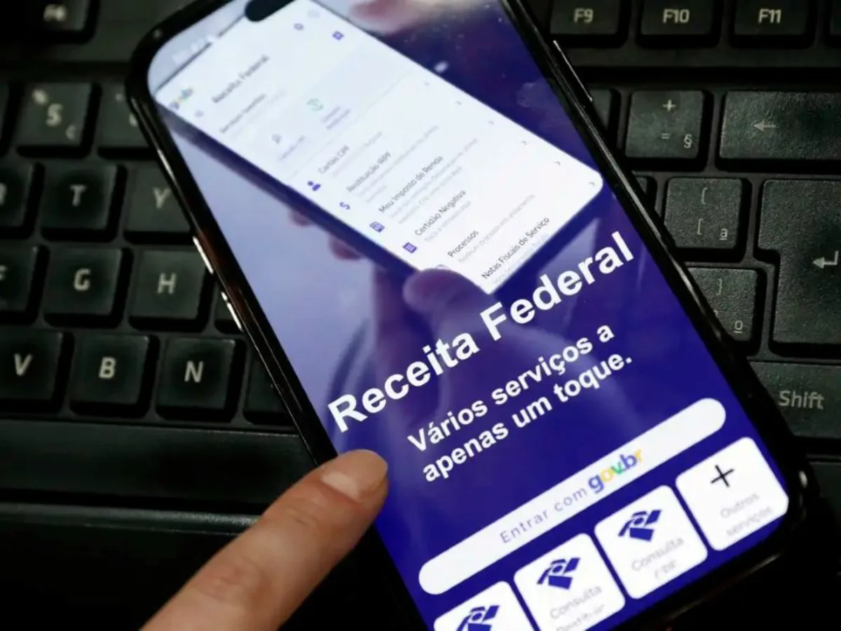 Receita libera R$ 1,26 bilhão em restituições de IR; veja quem pode receber agora