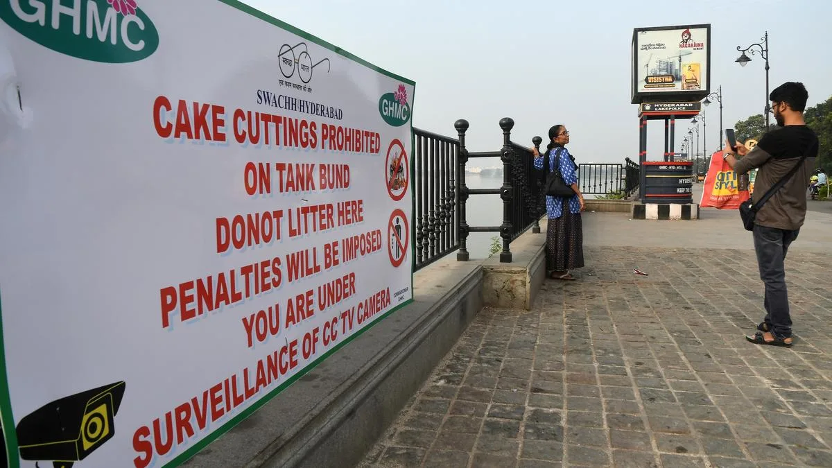 After six-year-old’s death, Hyderabad Police cautions against midnight birthday celebrations on Tank Bund, major roads
