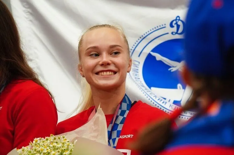 Гимнастка Мельникова стала чемпионкой Европы в опорном прыжке